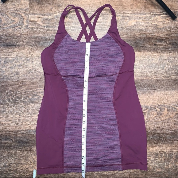 Lululemon Athletica Cross Back Tank Top with Built in Bra No Size Dot - Picture 3 of 7